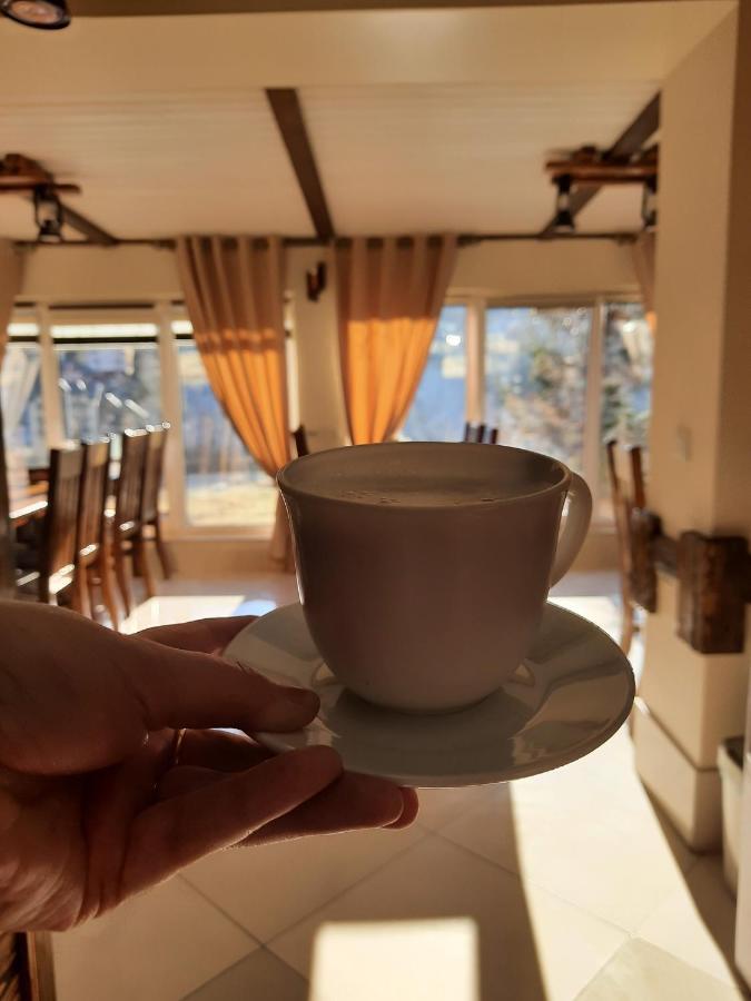 Greku Hotel Bukovel Eksteriør billede